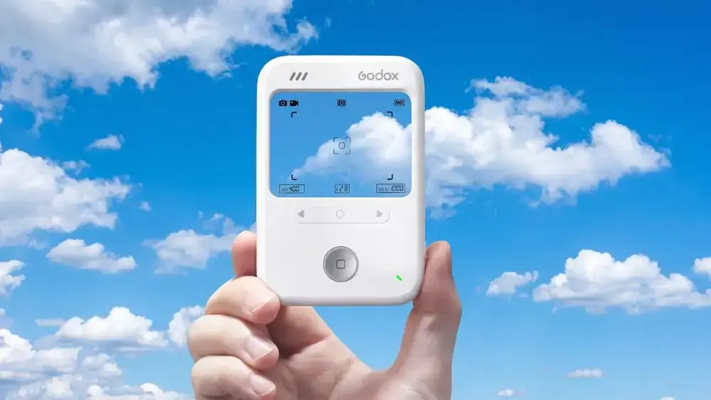 Godox C100: câmera com tela transparente chega por R$ 152
