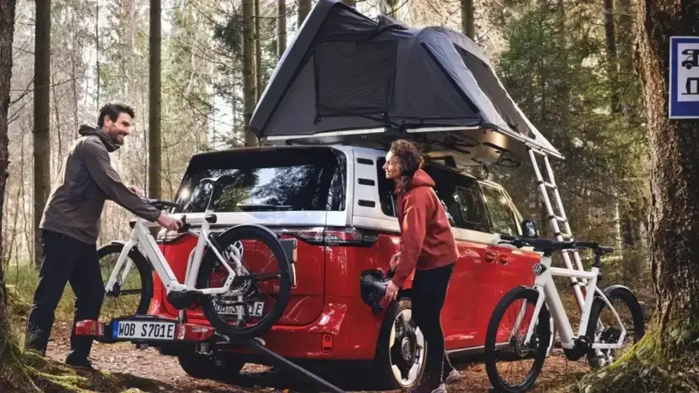 Volkswagen lança e-bike com DNA de Golf e alerta de acidente